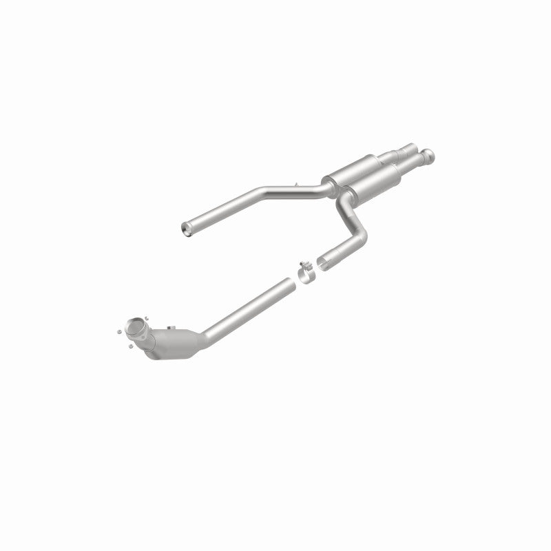 MagnaFlow Mercedes-Benz E400 OEM Grade Federal / EPA Compliant Direct-Fit Catalytic Converter 52996 360 Degree Image Set