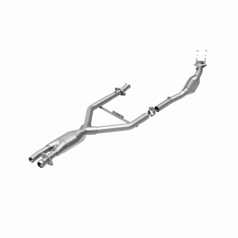 MagnaFlow California Grade CARB Compliant Direct-Fit Catalytic Converter 444014 360 Degree Image Set