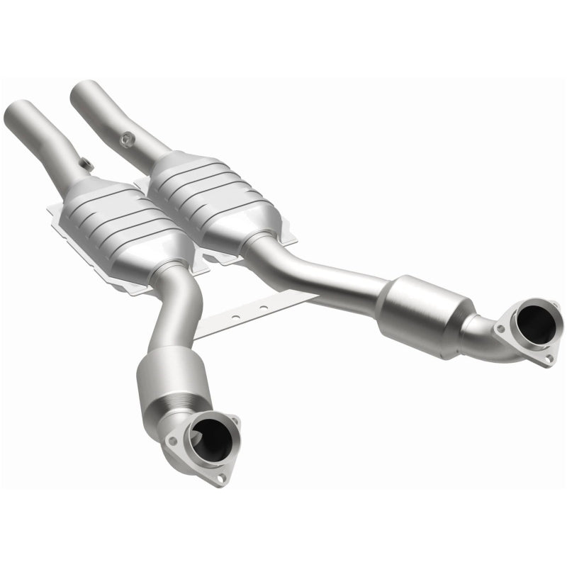 MagnaFlow Chevrolet Corvette HM Grade Federal / EPA Compliant Direct-Fit Catalytic Converter 93989 Photo - out of package