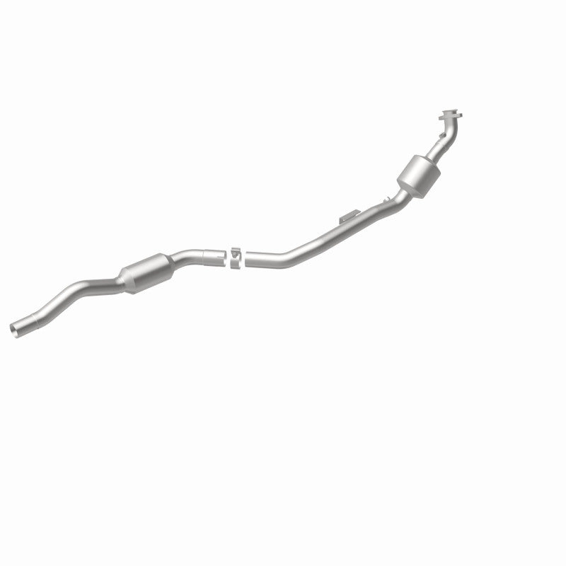 MagnaFlow Mercedes-Benz E350 OEM Grade Federal / EPA Compliant Direct-Fit Catalytic Converter 51645 360 Degree Image Set