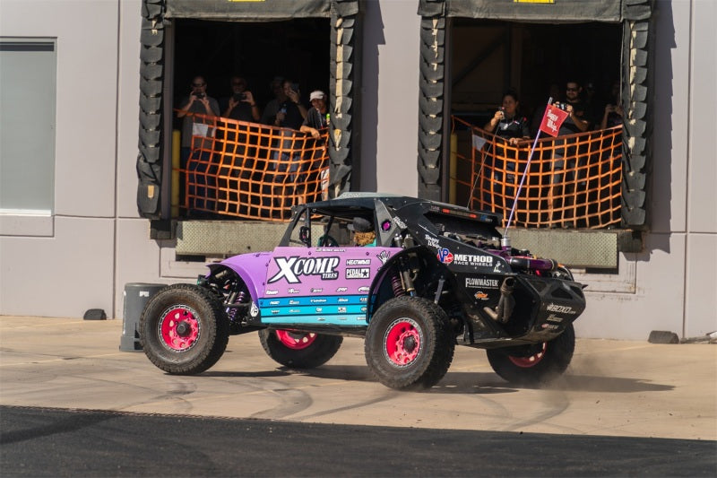 Rigid Industries x SHREDDY 360-Series 6in Lights w/Wt Bcklght (2) + 6 Covers (2 Pink/2 Teal/2 Blk) 36204-SHREDDY 36204-SHREDDY Photo - Mounted