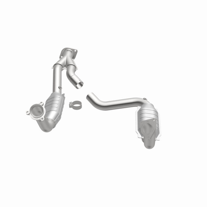 MagnaFlow Chevrolet SSR HM Grade Federal / EPA Compliant Direct-Fit Catalytic Converter 93380 360 Degree Image Set