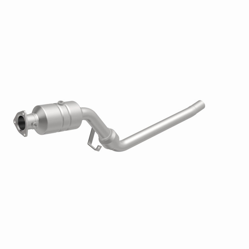 MagnaFlow Audi A4 Quattro OEM Grade Federal / EPA Compliant Direct-Fit Catalytic Converter 51124 360 Degree Image Set