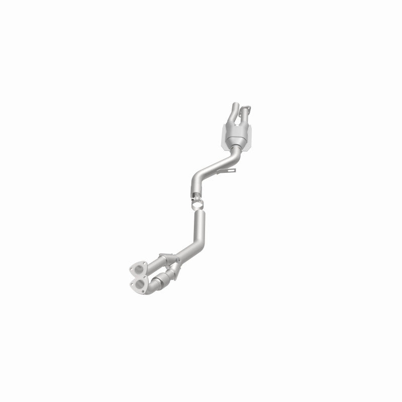 MagnaFlow BMW 525i Standard Grade Federal / EPA Compliant Direct-Fit Catalytic Converter 23807 360 Degree Image Set