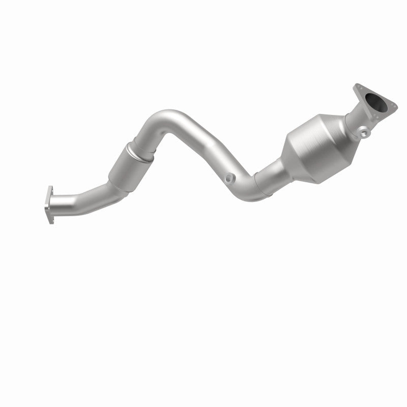 MagnaFlow OEM Grade Federal / EPA Compliant Direct-Fit Catalytic Converter 51943 360 Degree Image Set
