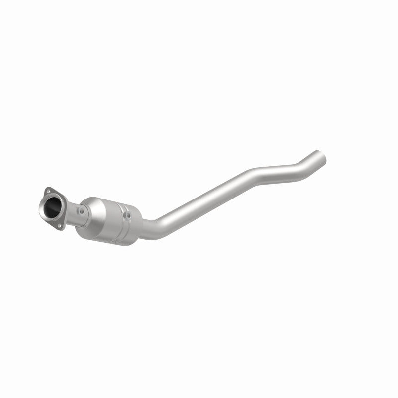 MagnaFlow California Grade CARB Compliant Direct-Fit Catalytic Converter 5551739 360 Degree Image Set