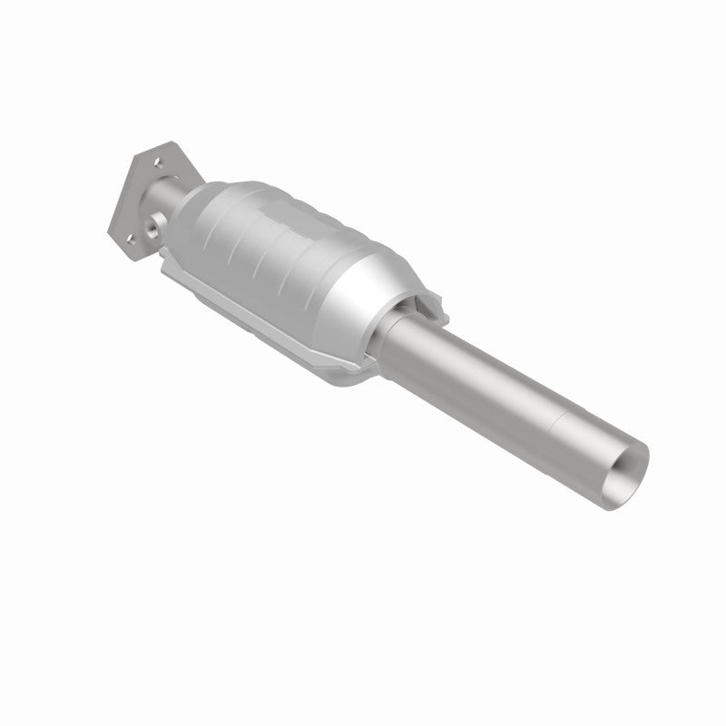 MagnaFlow Volkswagen Standard Grade Federal / EPA Compliant Direct-Fit Catalytic Converter 22917 360 Degree Image Set