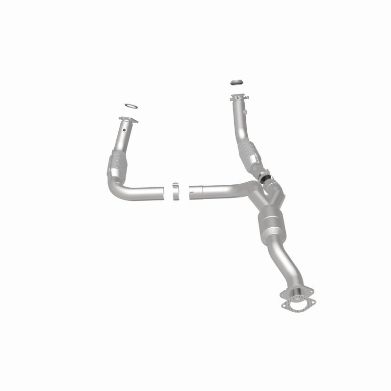 MagnaFlow OEM Grade Federal / EPA Compliant Direct-Fit Catalytic Converter 52113 360 Degree Image Set