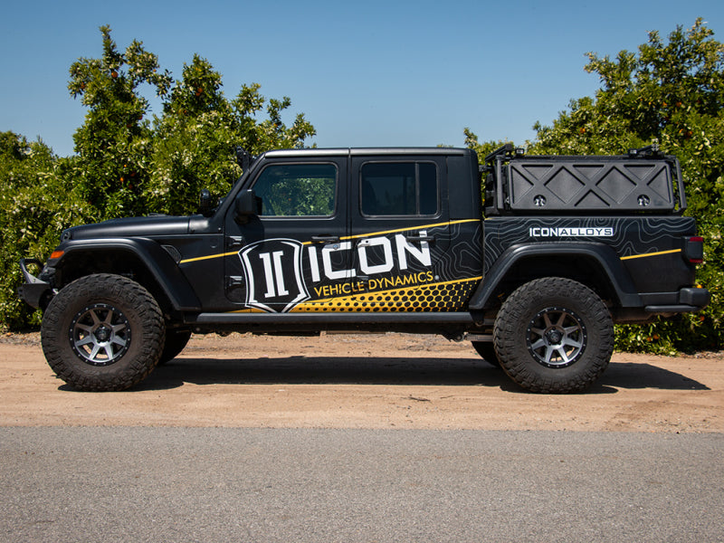 ICON 2020+ Jeep Gladiator 2.5in Stage 7 Suspension System (Billet) K22107 K22107 Photo - lifestyle view