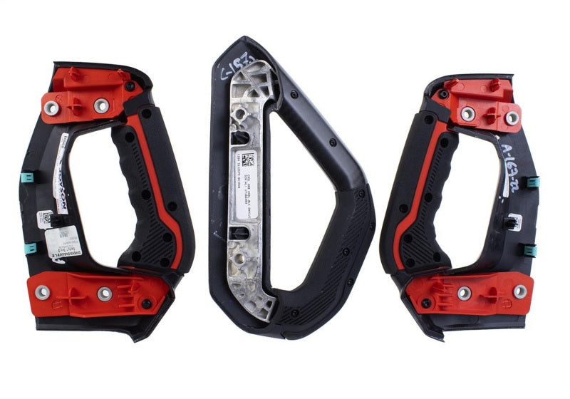 Ford Racing 21-23 Bronco Carbon Fiber Grab Handle Kit M-7220-BCF M-7220-BCF Photo - Unmounted