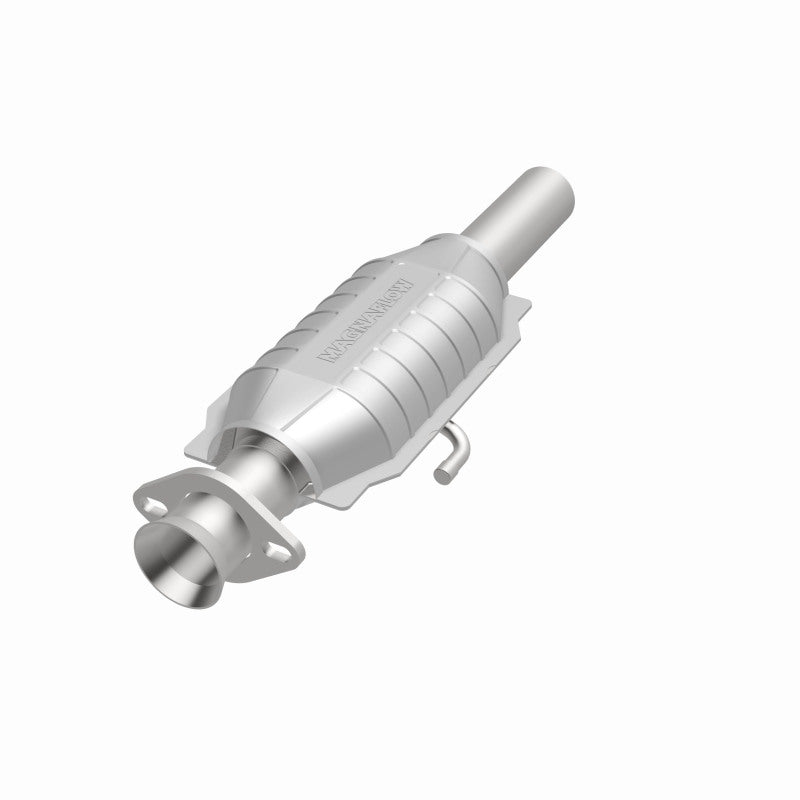 MagnaFlow Standard Grade Federal / EPA Compliant Direct-Fit Catalytic Converter 23452 360 Degree Image Set