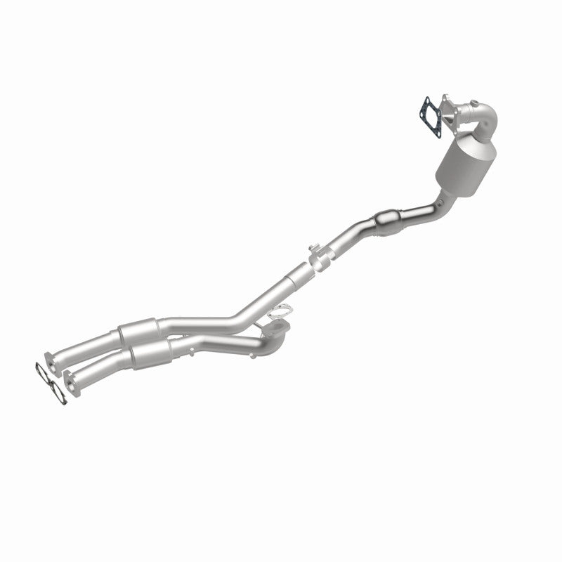 MagnaFlow Cadillac SRX California Grade CARB Compliant Manifold Catalytic Converter 5582647 360 Degree Image Set