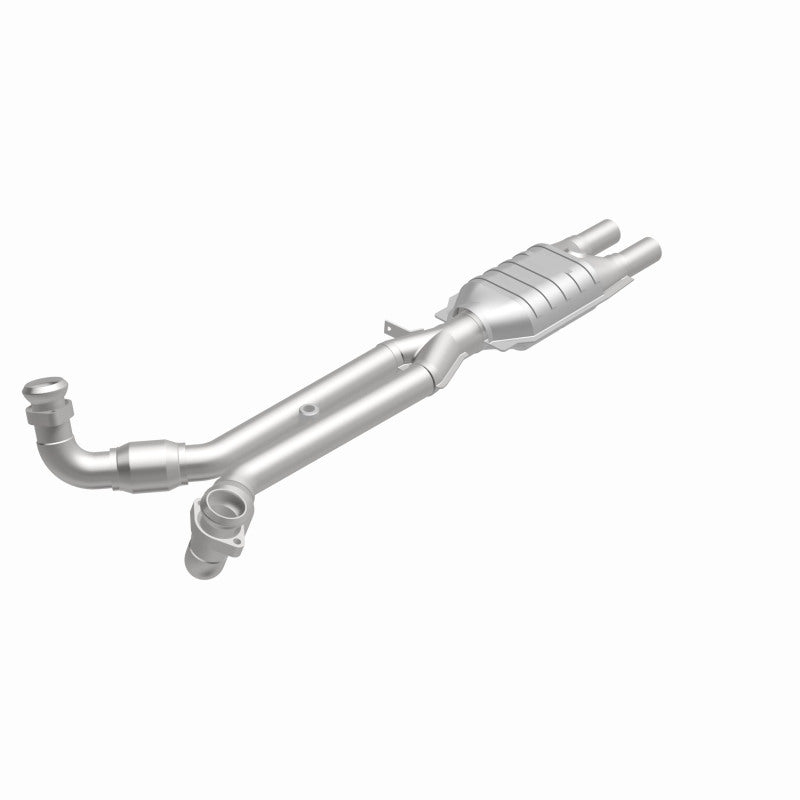 MagnaFlow Alfa Romeo Standard Grade Federal / EPA Compliant Direct-Fit Catalytic Converter 23097 360 Degree Image Set