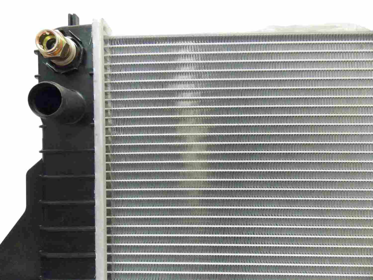 Pro Parts Radiator 05-R2003