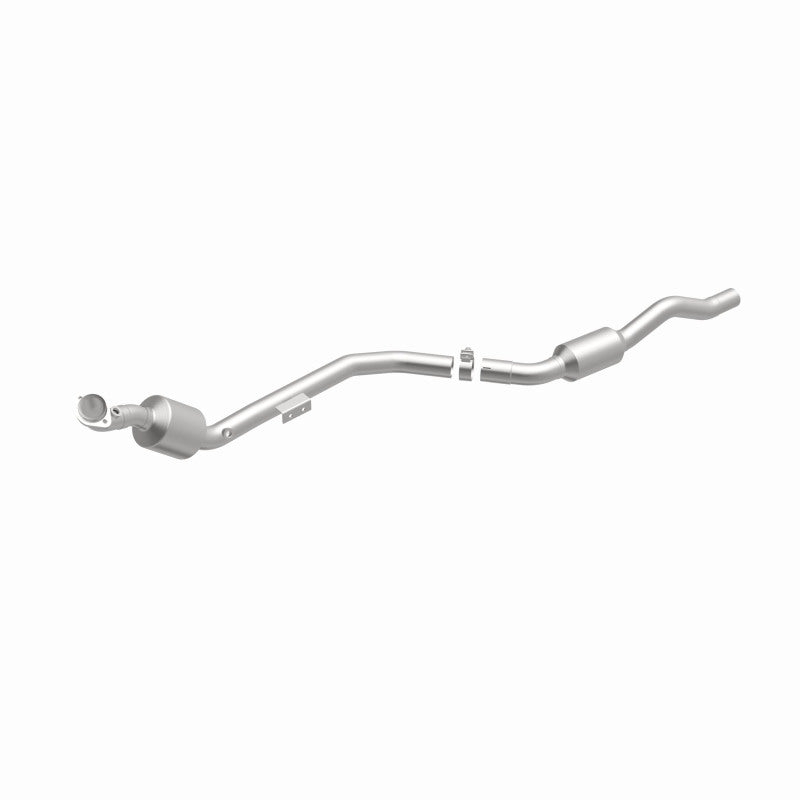 MagnaFlow Mercedes-Benz E350 OEM Grade Federal / EPA Compliant Direct-Fit Catalytic Converter 51645 360 Degree Image Set