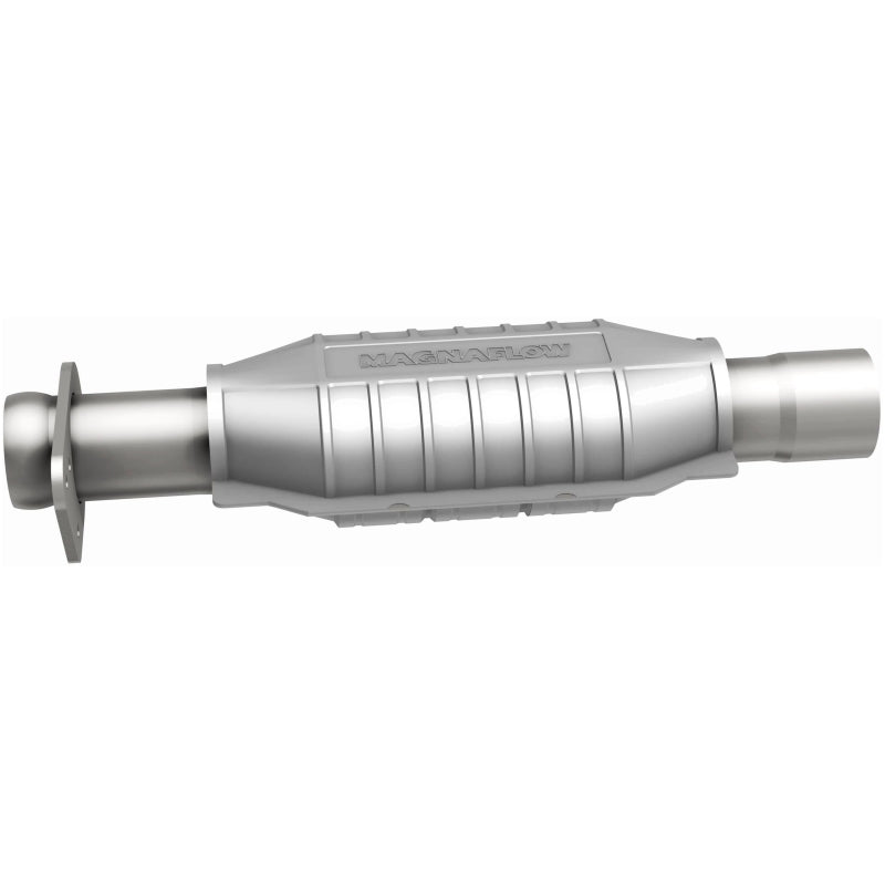 MagnaFlow Standard Grade Federal / EPA Compliant Direct-Fit Catalytic Converter 23494 Photo - out of package