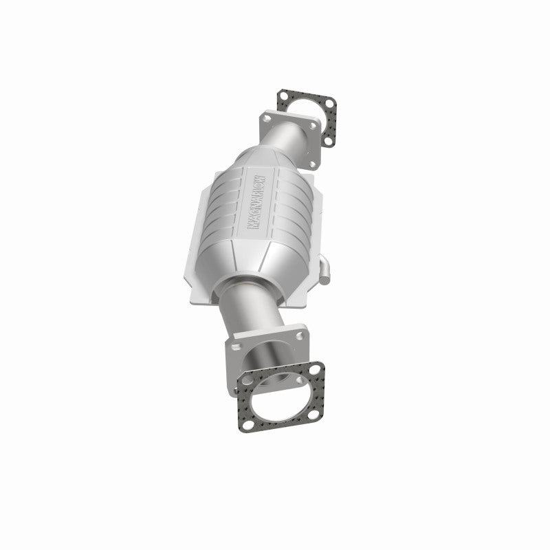 MagnaFlow Chevrolet California Grade CARB Compliant Direct-Fit Catalytic Converter 3322430 360 Degree Image Set