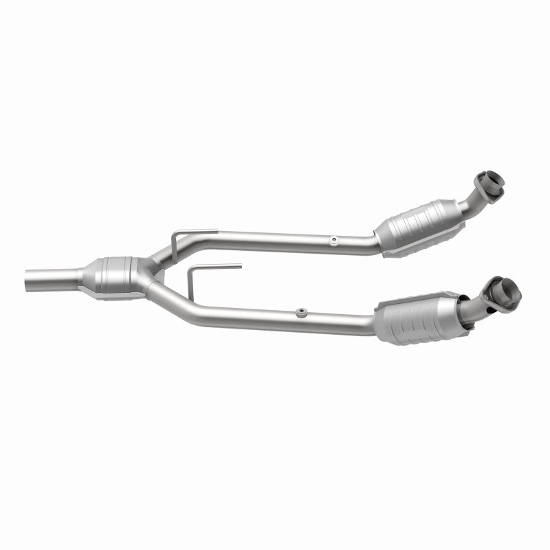 MagnaFlow California Grade CARB Compliant Direct-Fit Catalytic Converter 444080 360 Degree Image Set