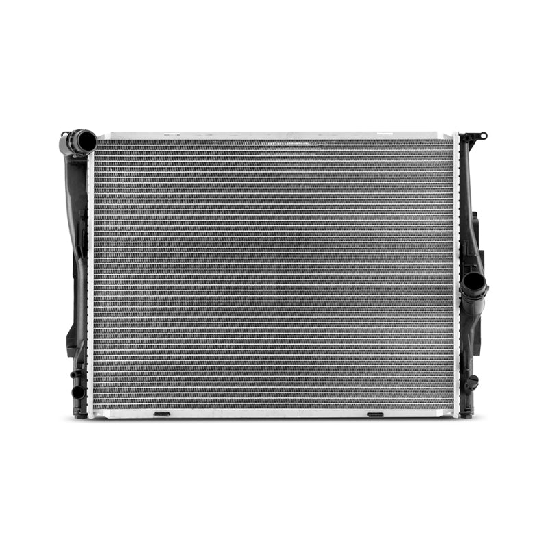 Mishimoto BMW 323 Replacement Radiator 2006-2011 R2882 R2882 User 1