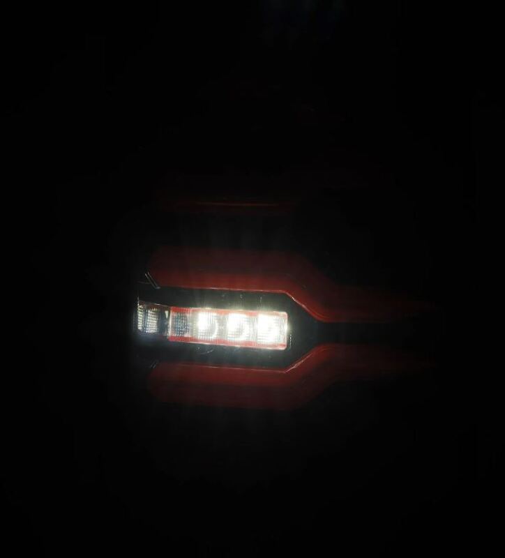 AlphaRex 99-06 Chevrolet Silverado/99-06 GMC Sierra LUXX-Series LED Tail Lights - Black/Red 620007 620007 User 3