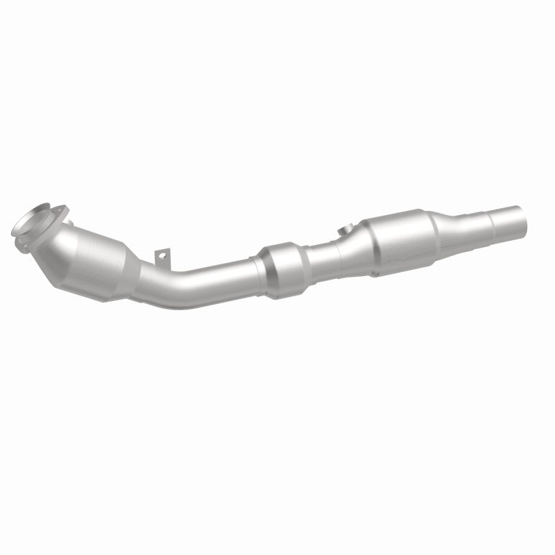 MagnaFlow Audi RS4 OEM Grade Federal / EPA Compliant Direct-Fit Catalytic Converter 49262 360 Degree Image Set
