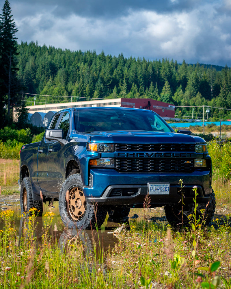 Belltech 2019 Silverado / Sierra 4wd 4in. Lift Lift Kit 150212HK 150212HK Photo - lifestyle view