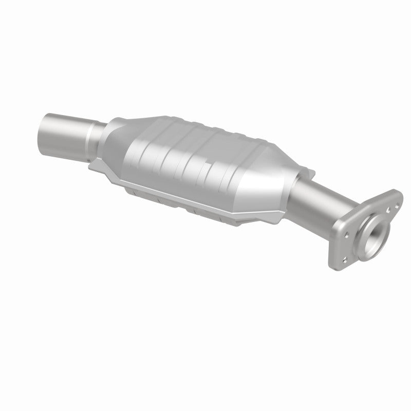 MagnaFlow Standard Grade Federal / EPA Compliant Direct-Fit Catalytic Converter 93431 360 Degree Image Set