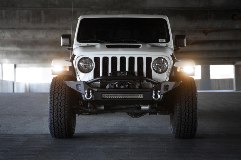 DV8 Offroad 18-23 Jeep Wrangler JL / 20-23 Jeep Gladiator JT FS-7 Mid-Width Winch Front Bumper FBJL-07 FBJL-07 Photo - Unmounted