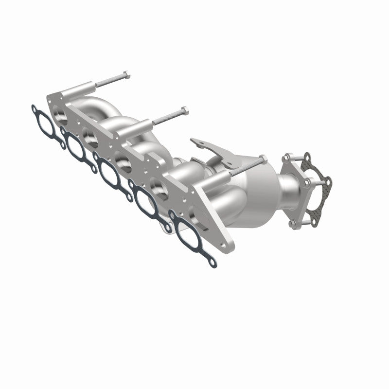 Magnaflow 01-05 Volvo S60/V70 2.4L Direct Fit Converter 22-138 22-138 360 Degree Image Set