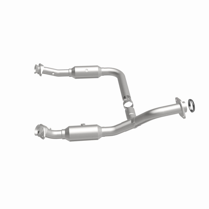 MagnaFlow California Grade CARB Compliant Direct-Fit Catalytic Converter 5551672 360 Degree Image Set