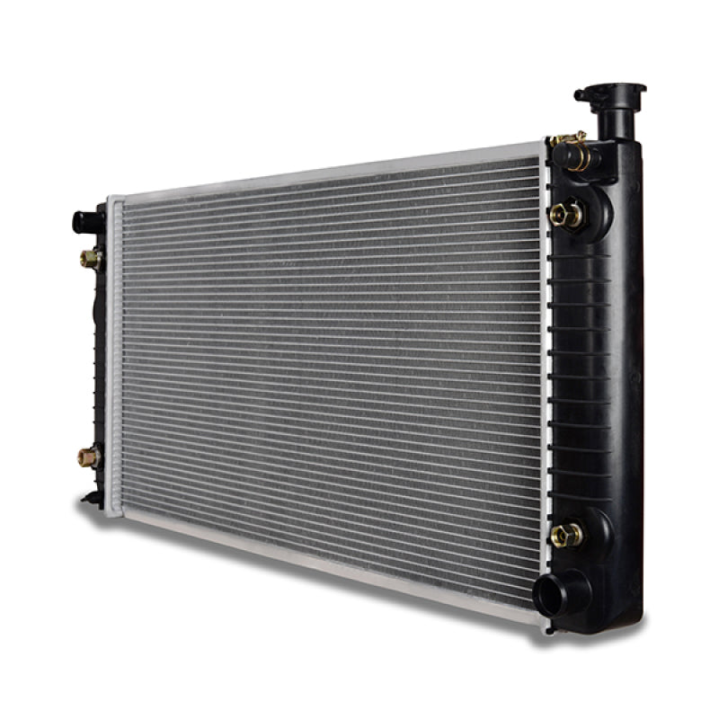 Mishimoto 1994-2000 Chevrolet/GMC C/K Truck 5.0L/5.7L V8 w/out HD Cooling Radiat R1693-AT Photo - Close Up