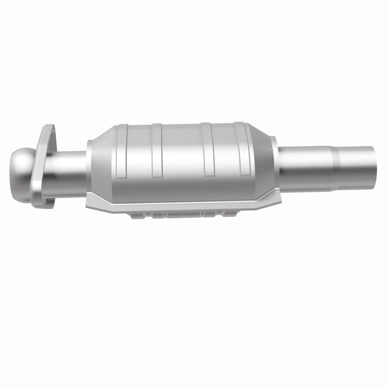 MagnaFlow Standard Grade Federal / EPA Compliant Direct-Fit Catalytic Converter 23496 360 Degree Image Set