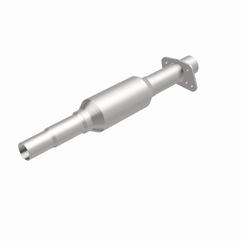 MagnaFlow California Grade CARB Compliant Direct-Fit Catalytic Converter 3391475 360 Degree Image Set