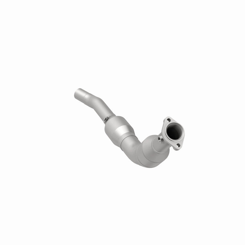 MagnaFlow Land Rover HM Grade Federal / EPA Compliant Direct-Fit Catalytic Converter 93687 360 Degree Image Set