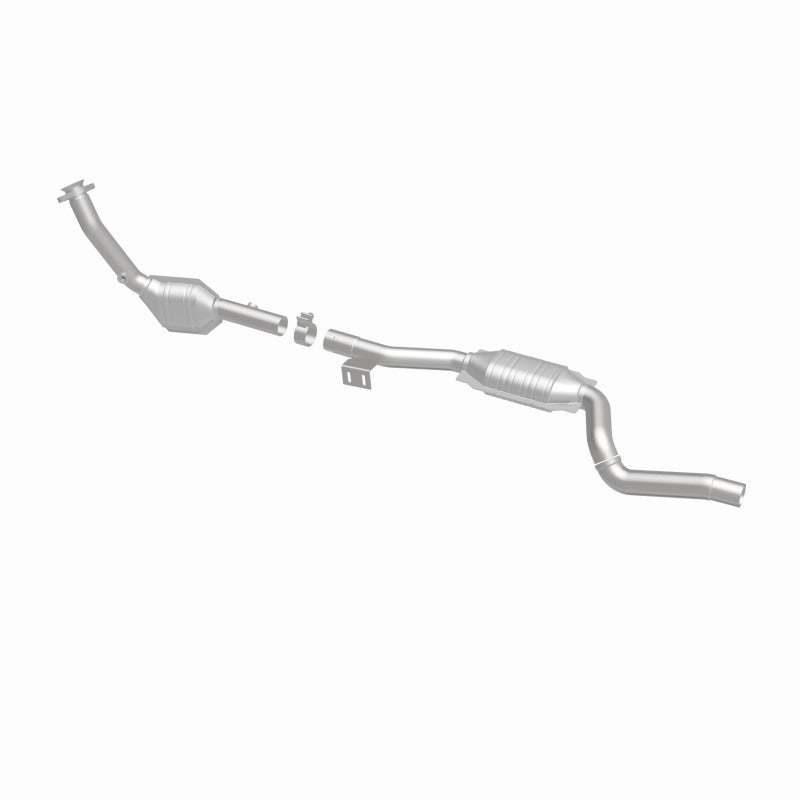 MagnaFlow Mercedes-Benz ML350 OEM Grade Federal / EPA Compliant Direct-Fit Catalytic Converter 52115 360 Degree Image Set