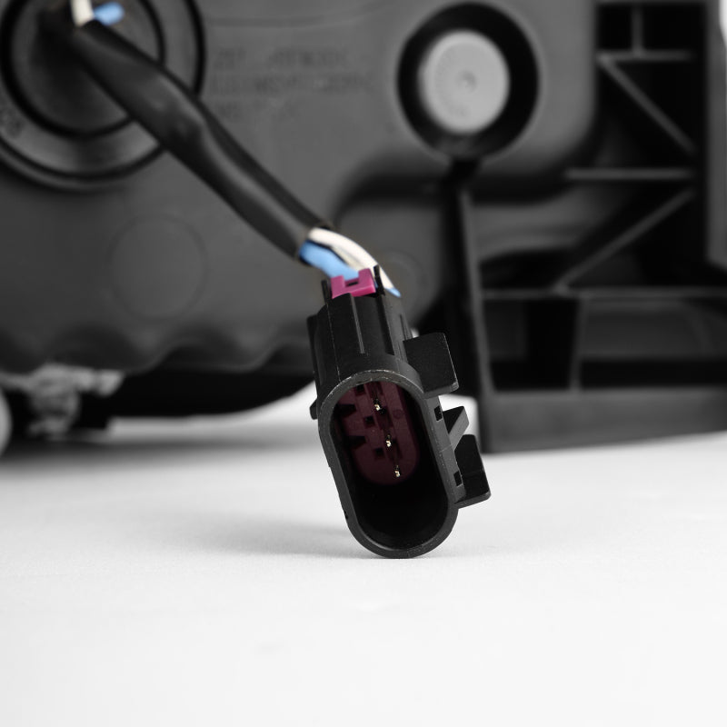 AlphaRex 17-19 Ford F-250/350/450/550 Super Duty PRO-Series Proj Headlights Alpha-Bk w/SS & DRL 880320 880320 User 1