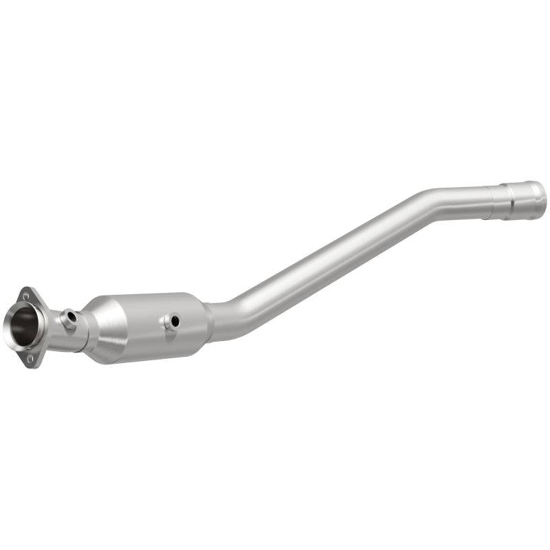MagnaFlow Mercedes-Benz OEM Grade Federal / EPA Compliant Direct-Fit Catalytic Converter 21-486 Photo - Primary
