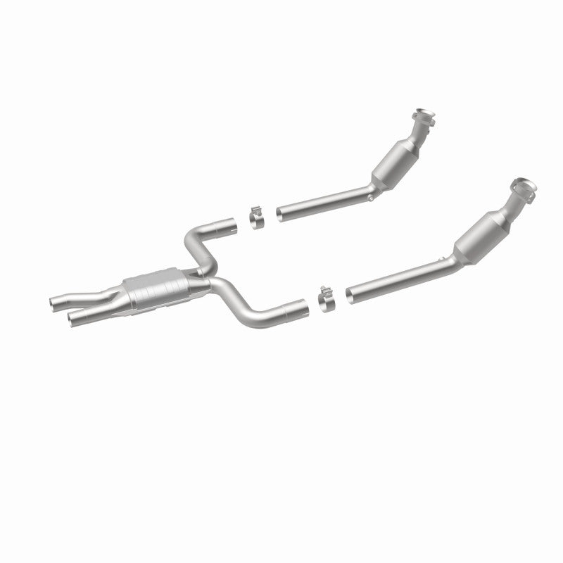 MagnaFlow California Grade CARB Compliant Direct-Fit Catalytic Converter 4561082 360 Degree Image Set