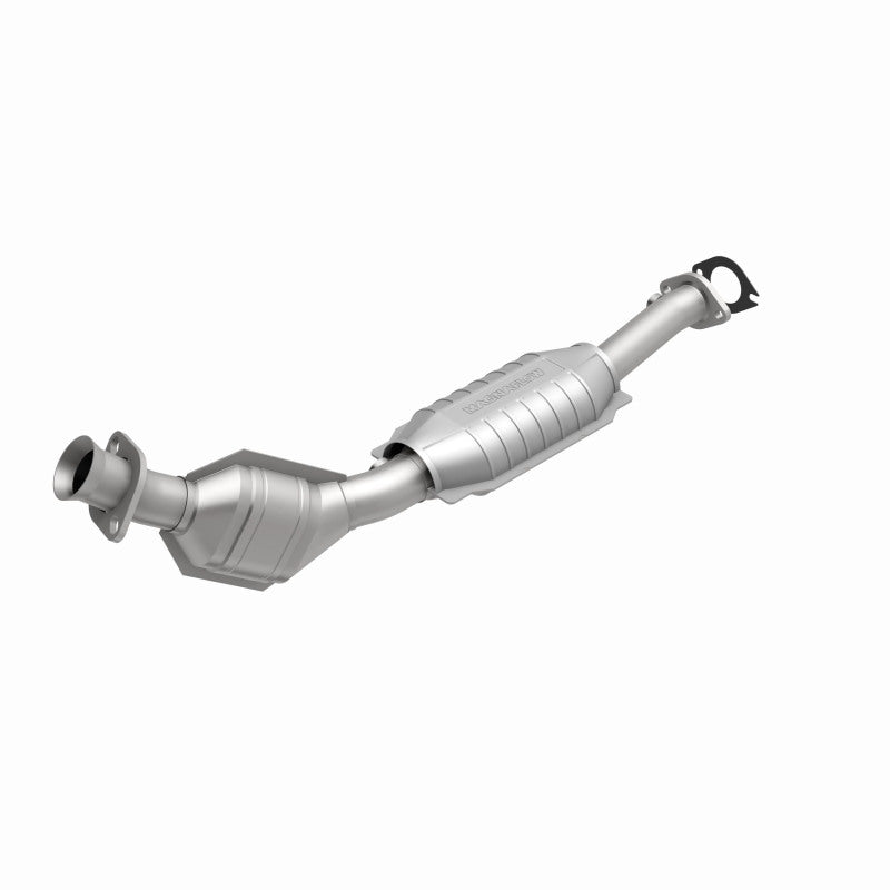 MagnaFlow OEM Grade Federal / EPA Compliant Direct-Fit Catalytic Converter 51895 360 Degree Image Set