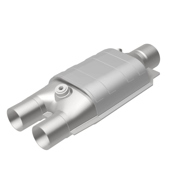 MagnaFlow HM Grade Federal / EPA Compliant Universal Catalytic Converter 99067HM 360 Degree Image Set