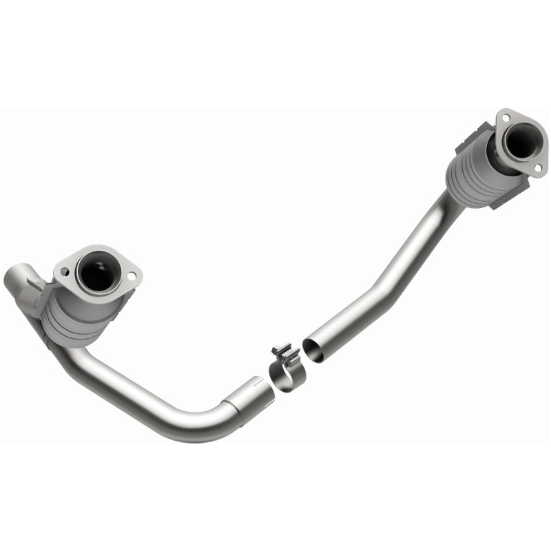 MagnaFlow Mitsubishi Raider California Grade CARB Compliant Direct-Fit Catalytic Converter 4451627 Photo - out of package
