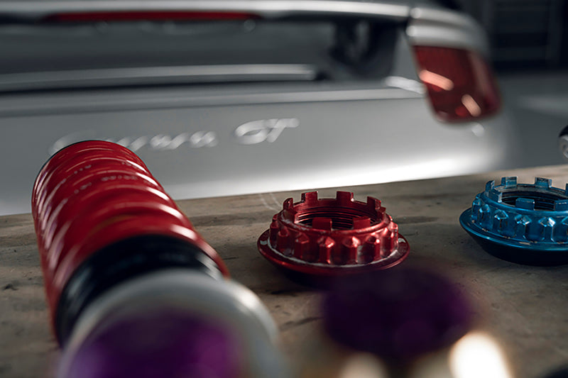KW 04-05 Porsche Carrera GT Special Edition HLS4 V5 Coilover Kit w/ Red & Blue Springs 3097140A 3097140A User 5