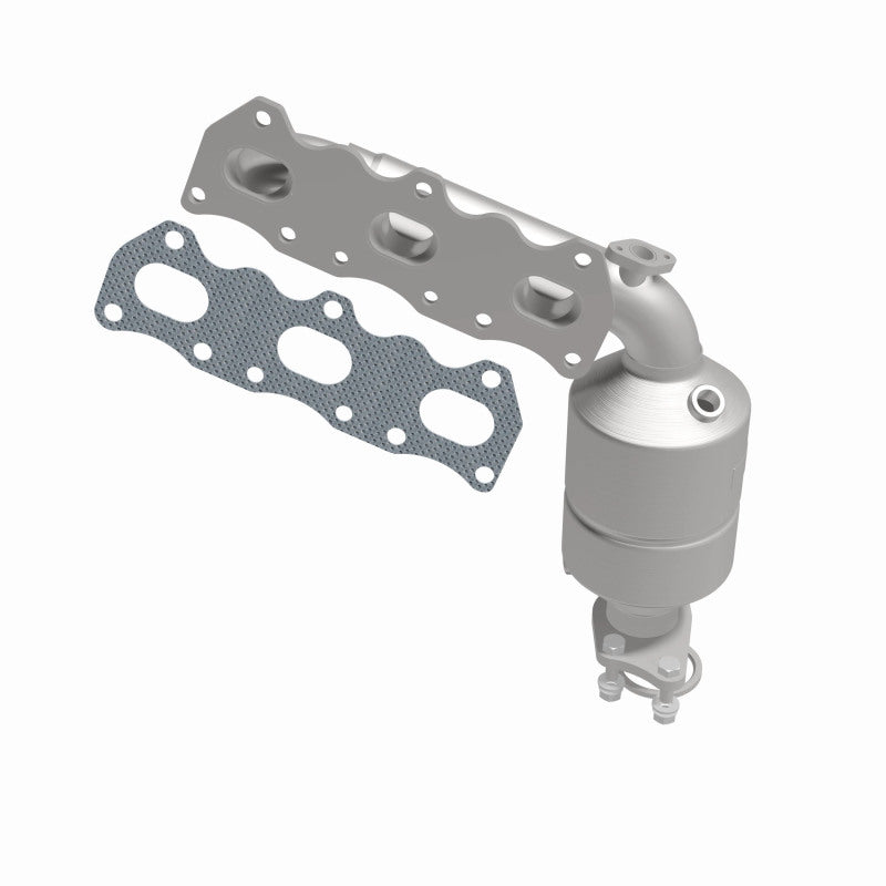 MagnaFlow Suzuki OEM Grade Federal / EPA Compliant Manifold Catalytic Converter 51272 360 Degree Image Set