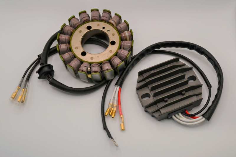 Ricks Motorsport Electrics Ricks Motorsport Hot Shot Series Kawasaki Charging Kit Lithium 14-99-200H 14-99-200H User 1
