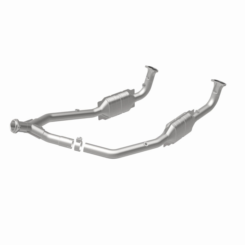 MagnaFlow Land Rover Discovery HM Grade Federal / EPA Compliant Direct-Fit Catalytic Converter 93689 360 Degree Image Set