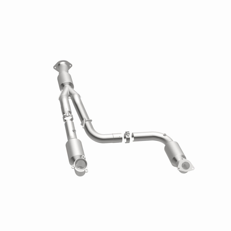 MagnaFlow California Grade CARB Compliant Direct-Fit Catalytic Converter 5582113 360 Degree Image Set