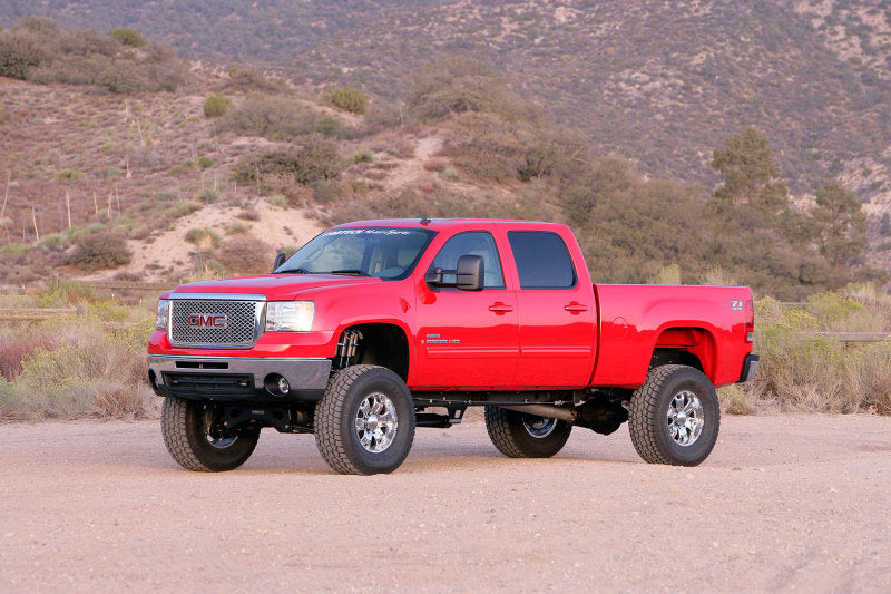 Fabtech 07-08 GM C/K2500HD C/K3500 Non Dually 8in Perf. System w/DL Shocks K1030DL K1030DL Photo - lifestyle view