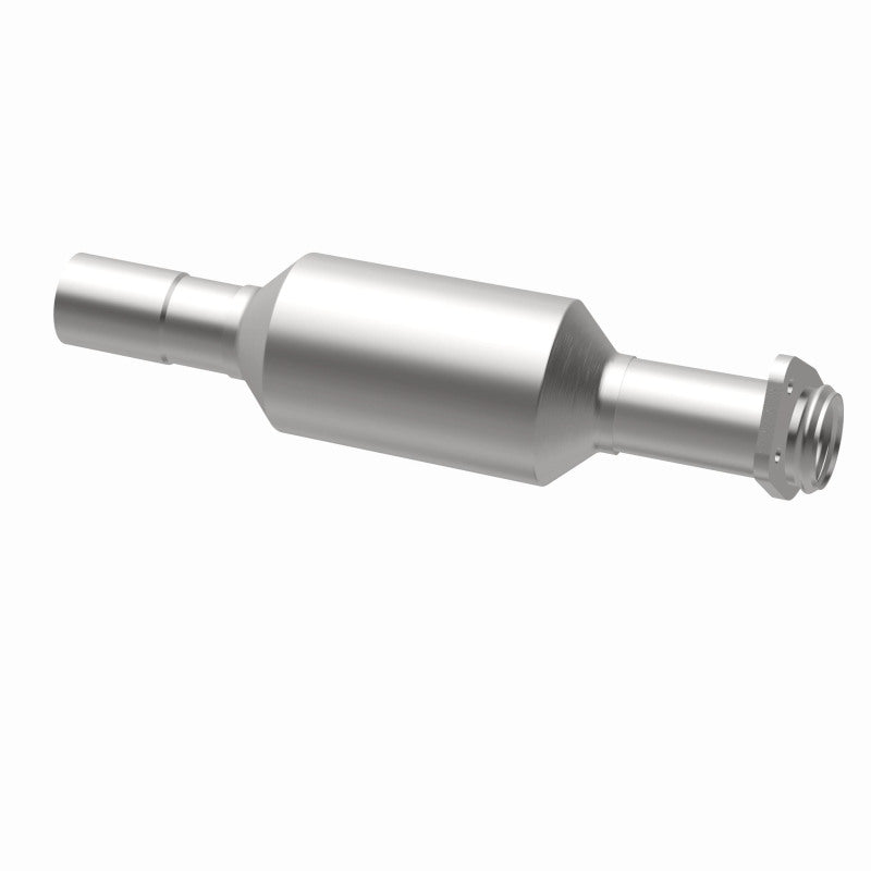 MagnaFlow California Grade CARB Compliant Direct-Fit Catalytic Converter 3322431 360 Degree Image Set