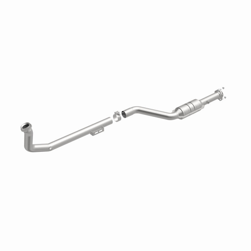 MagnaFlow Mercedes-Benz C230 HM Grade Federal / EPA Compliant Direct-Fit Catalytic Converter 24106 360 Degree Image Set