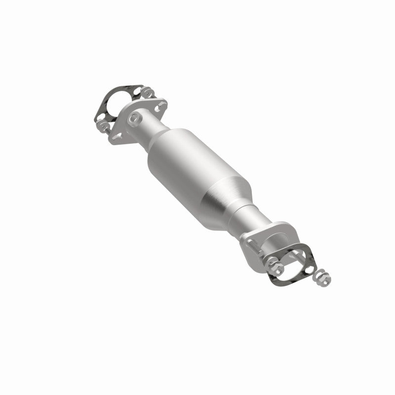 MagnaFlow Mitsubishi Outlander HM Grade Federal / EPA Compliant Direct-Fit Catalytic Converter 24371 360 Degree Image Set